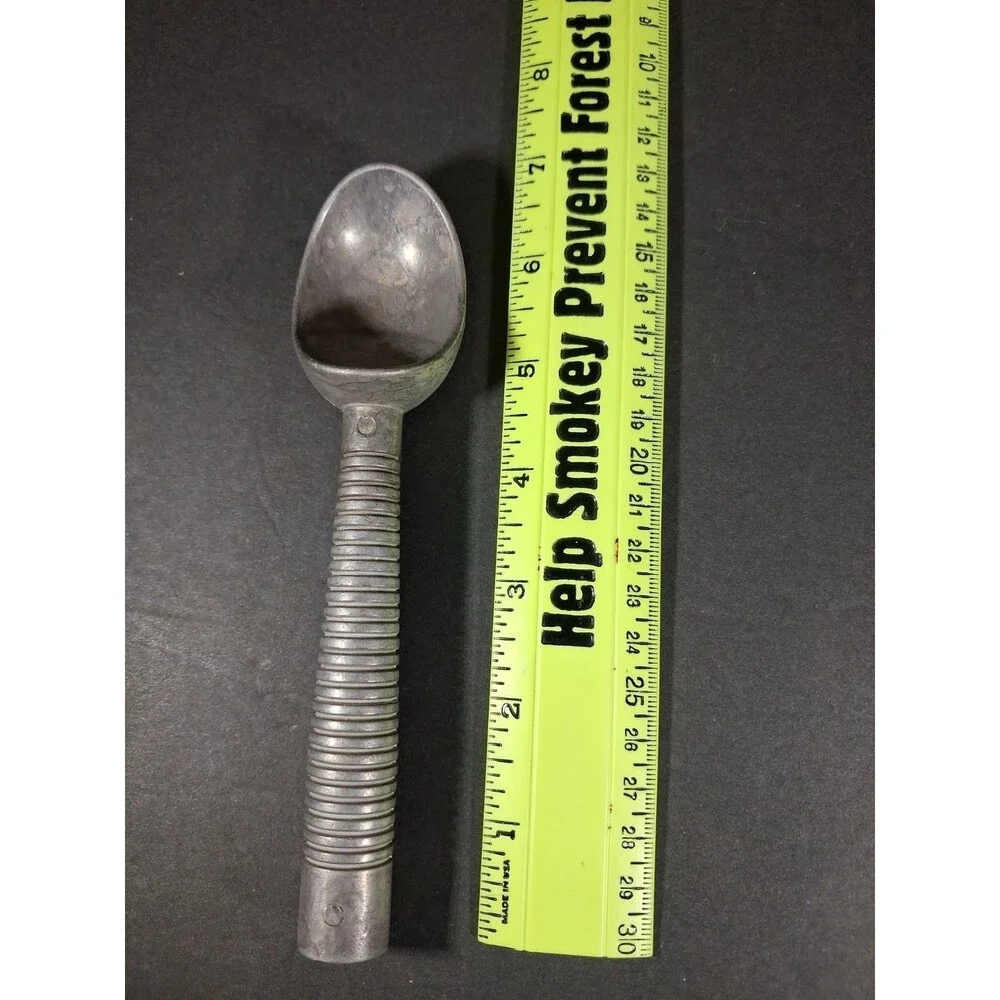 Vintage Aluminum Ice Cream Scoop Ribbed Handle Metal Kitchenware Retro